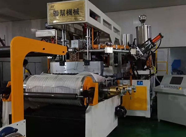PP片材機(jī)